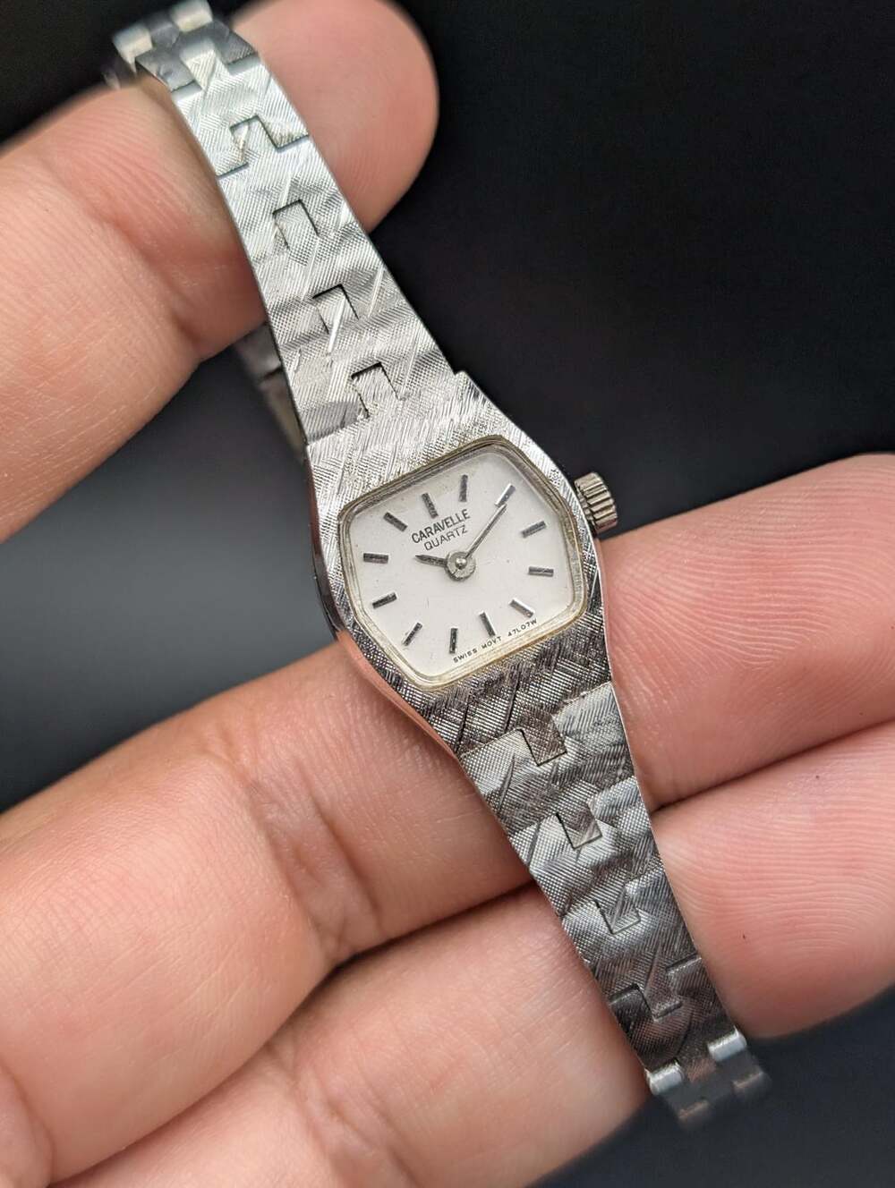 Vintage Caravelle Bulova Silver-Tone Quartz Ladies Watch, Textured Mesh Bracelet